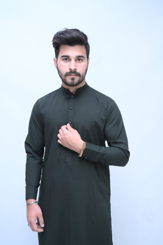 Regal Dark Green Stitched Suit with Premium Buttons